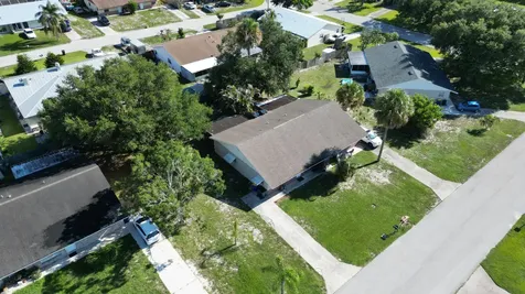 85 & 95 SE Millwood Terrace Stuart FL 34997