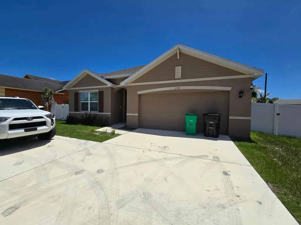 2101 SE Floresta Drive Port St Lucie FL 34984