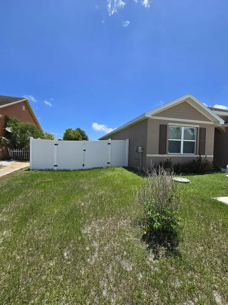 2101 SE Floresta Drive Port St Lucie FL 34984
