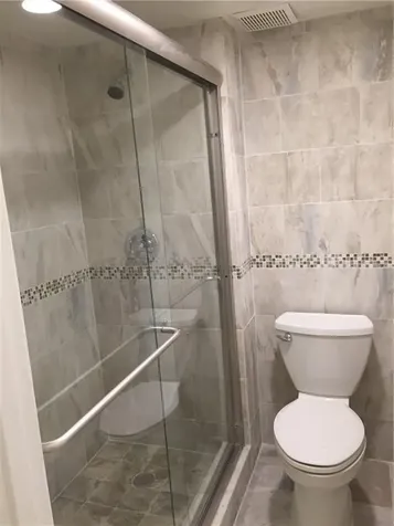 331 Lakeview Drive Weston FL 33326