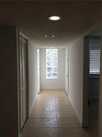 331 Lakeview Drive Weston FL 33326