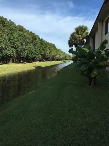 331 Lakeview Drive Weston FL 33326