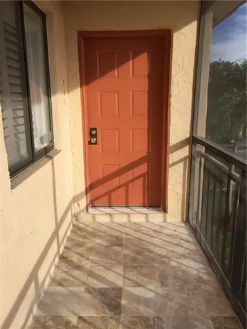 331 Lakeview Drive Weston FL 33326
