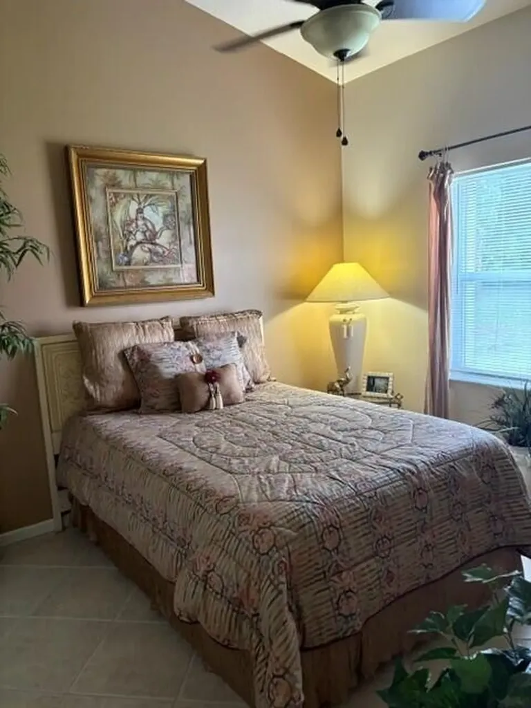 471 NW Lismore Lane Port St Lucie FL 34986