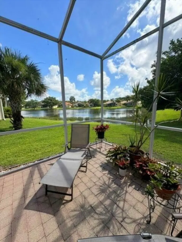 471 NW Lismore Lane Port St Lucie FL 34986