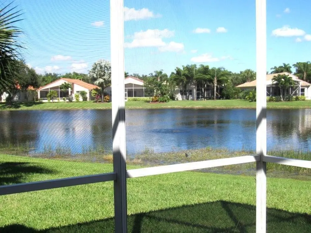 471 NW Lismore Lane Port St Lucie FL 34986