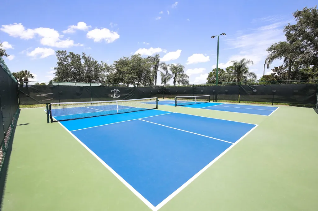 471 NW Lismore Lane Port St Lucie FL 34986