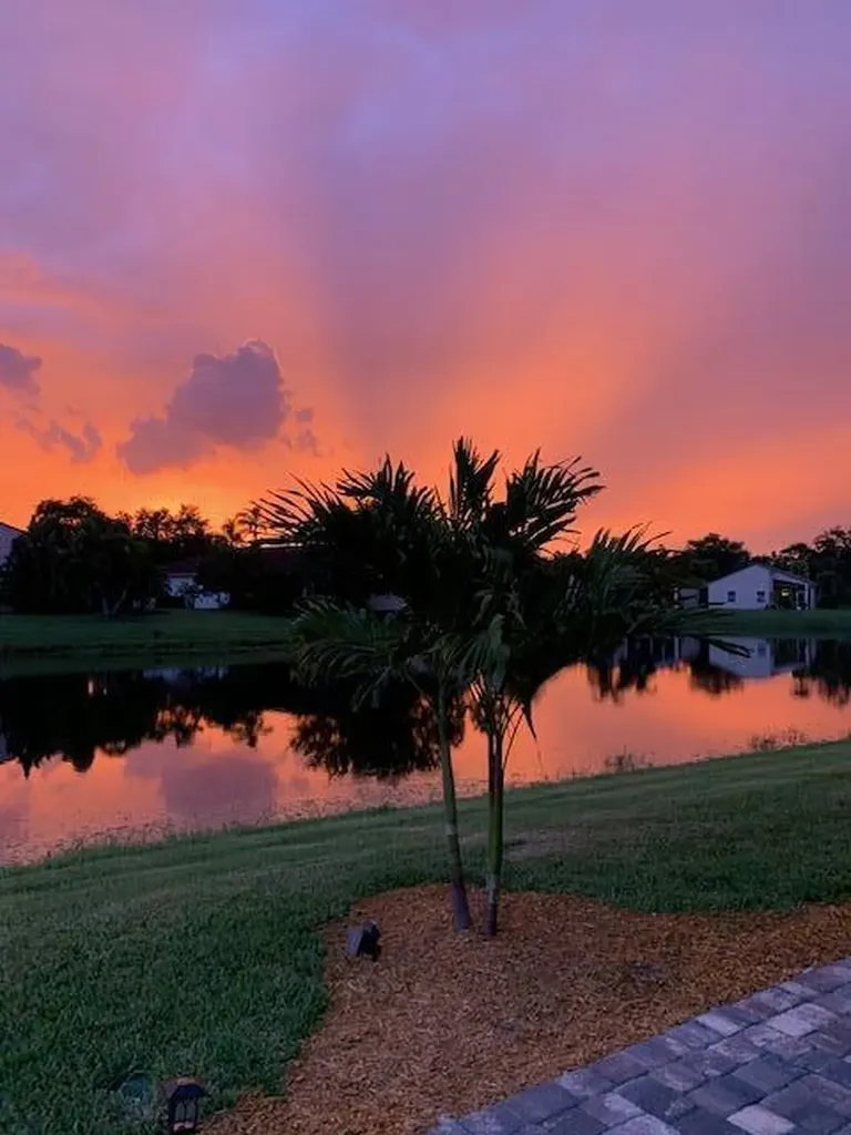 471 NW Lismore Lane Port St Lucie FL 34986
