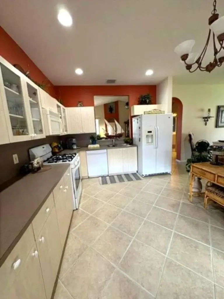 471 NW Lismore Lane Port St Lucie FL 34986