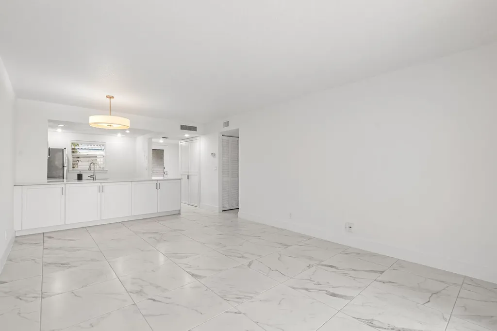3090 Holiday Springs Boulevard Margate FL 33063
