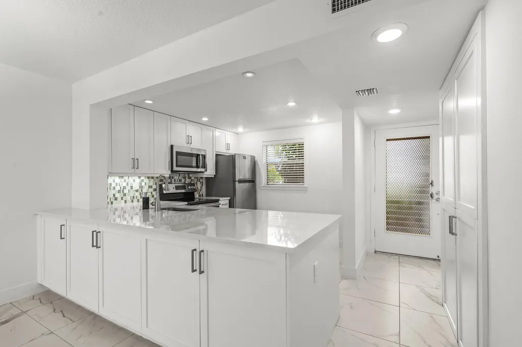 3090 Holiday Springs Boulevard Margate FL 33063