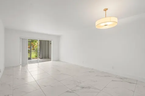 3090 Holiday Springs Boulevard Margate FL 33063