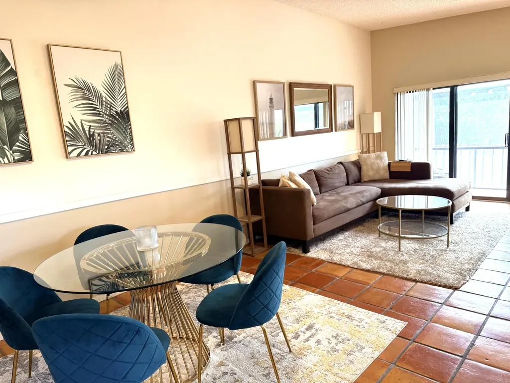 301 N Pine Island Road Plantation FL 33324