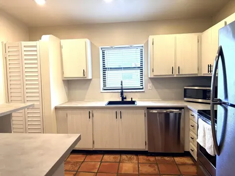 301 N Pine Island Road Plantation FL 33324