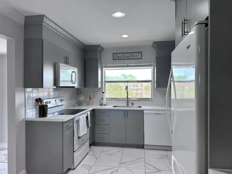 9300 Sunrise Lakes Boulevard Sunrise FL 33322
