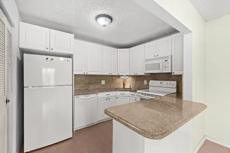 223 Pine Hov Circle Greenacres FL 33463