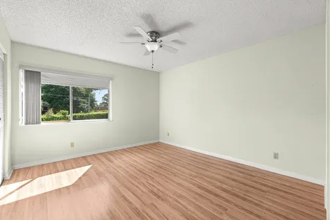 223 Pine Hov Circle Greenacres FL 33463