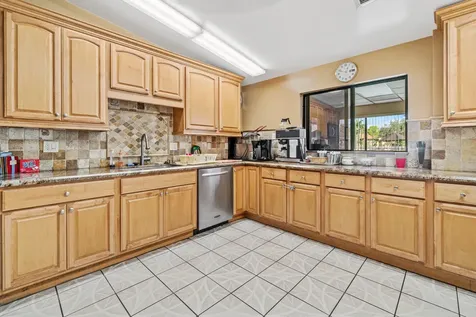 223 Pine Hov Circle Greenacres FL 33463