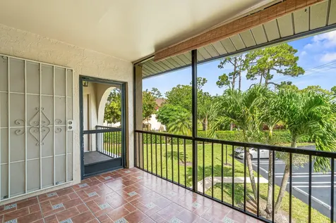 223 Pine Hov Circle Greenacres FL 33463