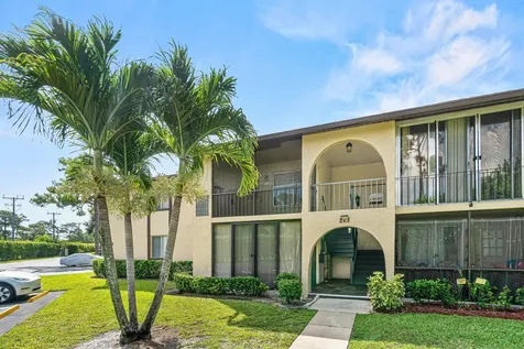 223 Pine Hov Circle Greenacres FL 33463