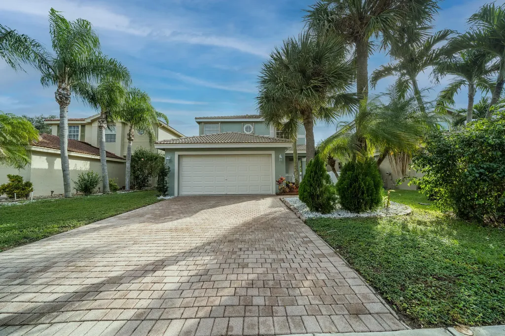 5144 Aurora Lake Circle Greenacres FL 33463