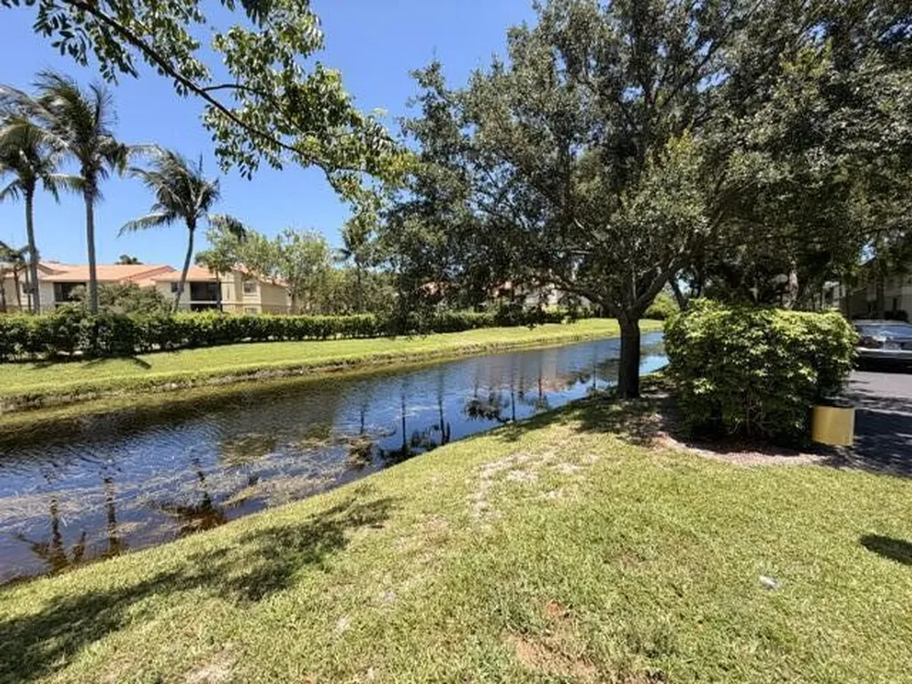 111 Gardens Drive Pompano Beach FL 33069
