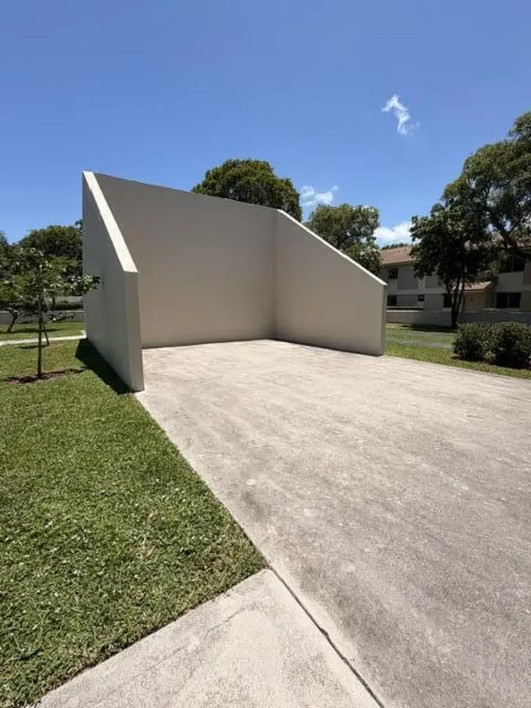 111 Gardens Drive Pompano Beach FL 33069