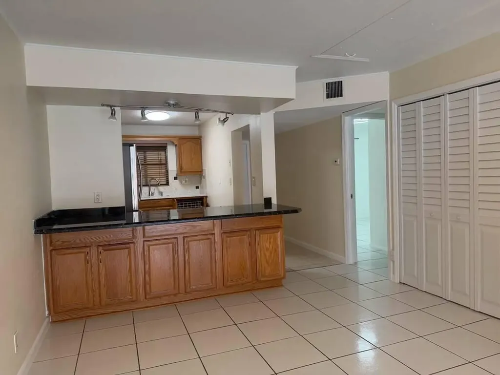 2977 Riverside Drive Coral Springs FL 33065