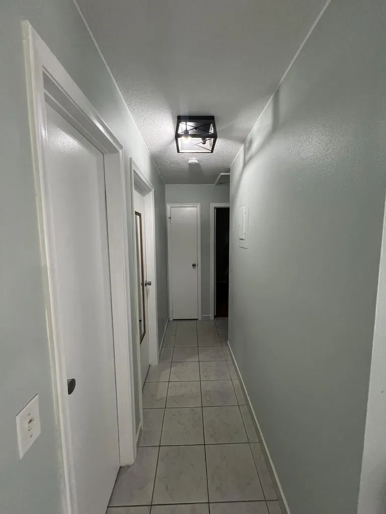 8511 NW 8th Street Pembroke Pines FL 33024