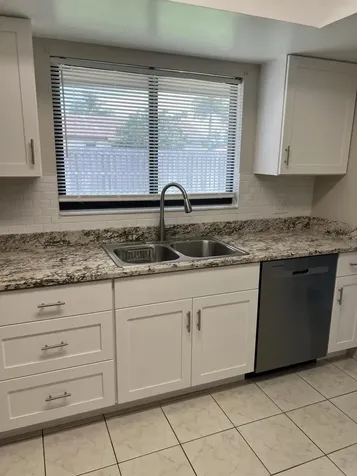 8511 NW 8th Street Pembroke Pines FL 33024