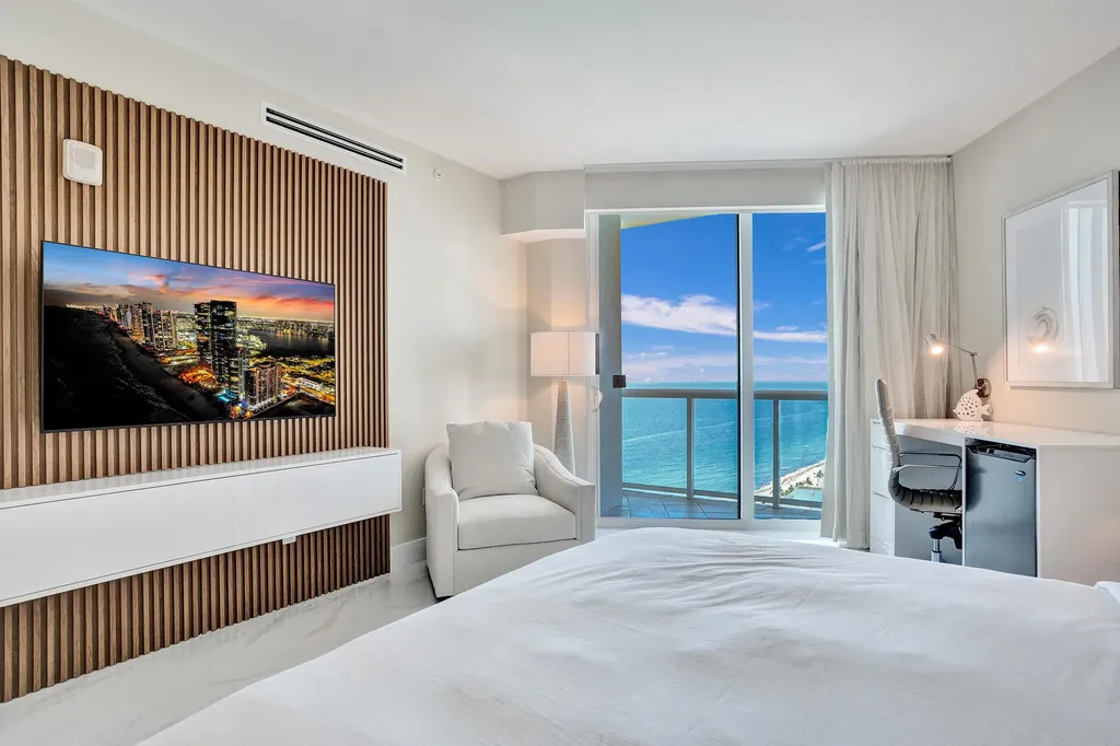 505 N Fort Lauderdale Beach Boulevard N Fort Lauderdale FL 33304