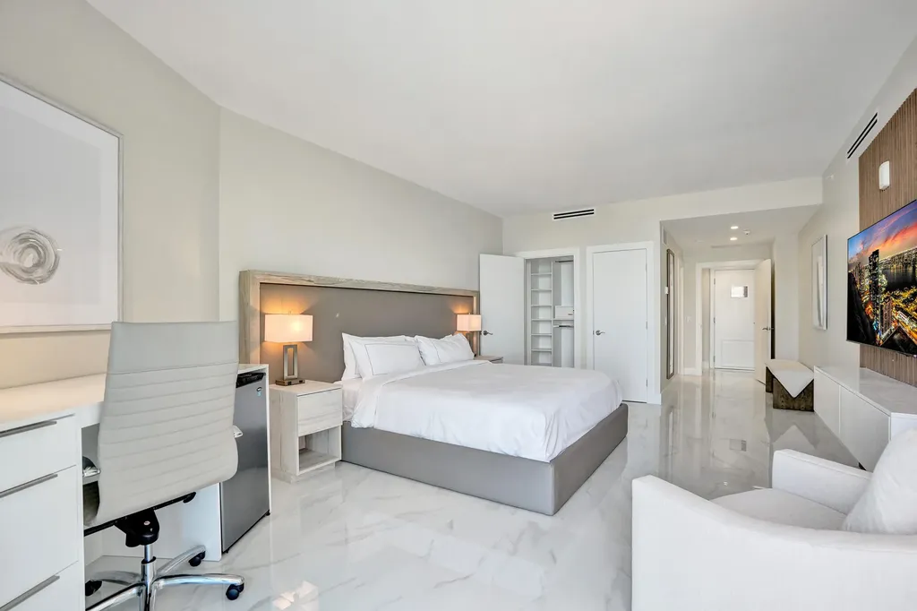 505 N Fort Lauderdale Beach Boulevard N Fort Lauderdale FL 33304