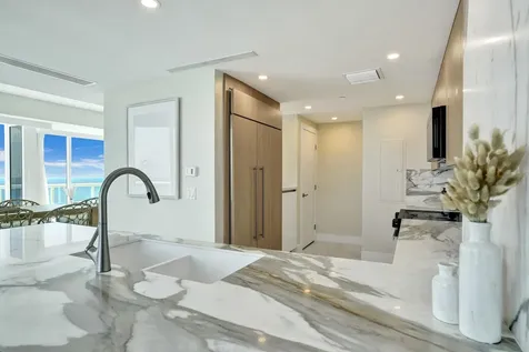 505 N Fort Lauderdale Beach Boulevard N Fort Lauderdale FL 33304