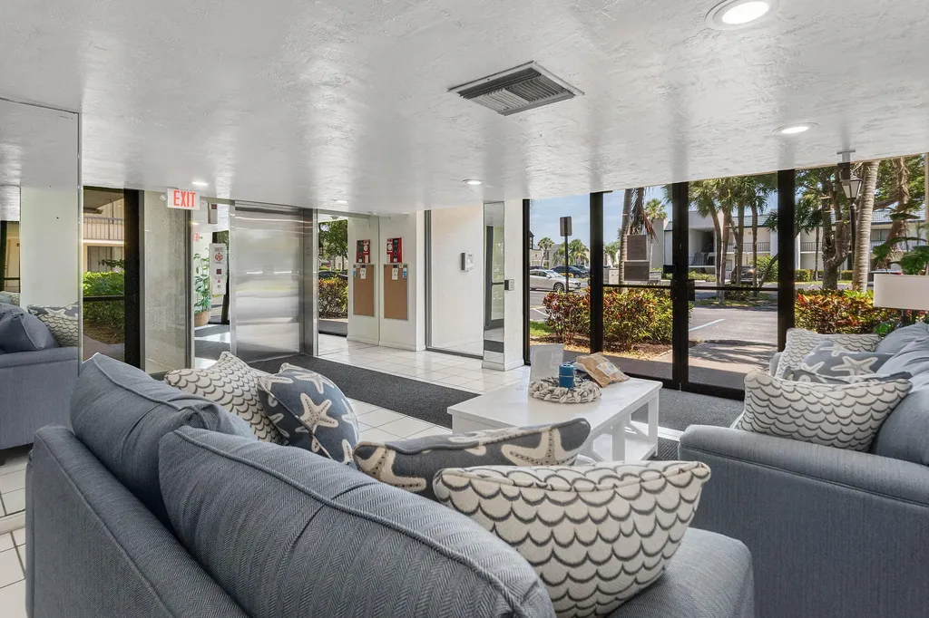 1605 S Us Highway 1 Jupiter FL 33477