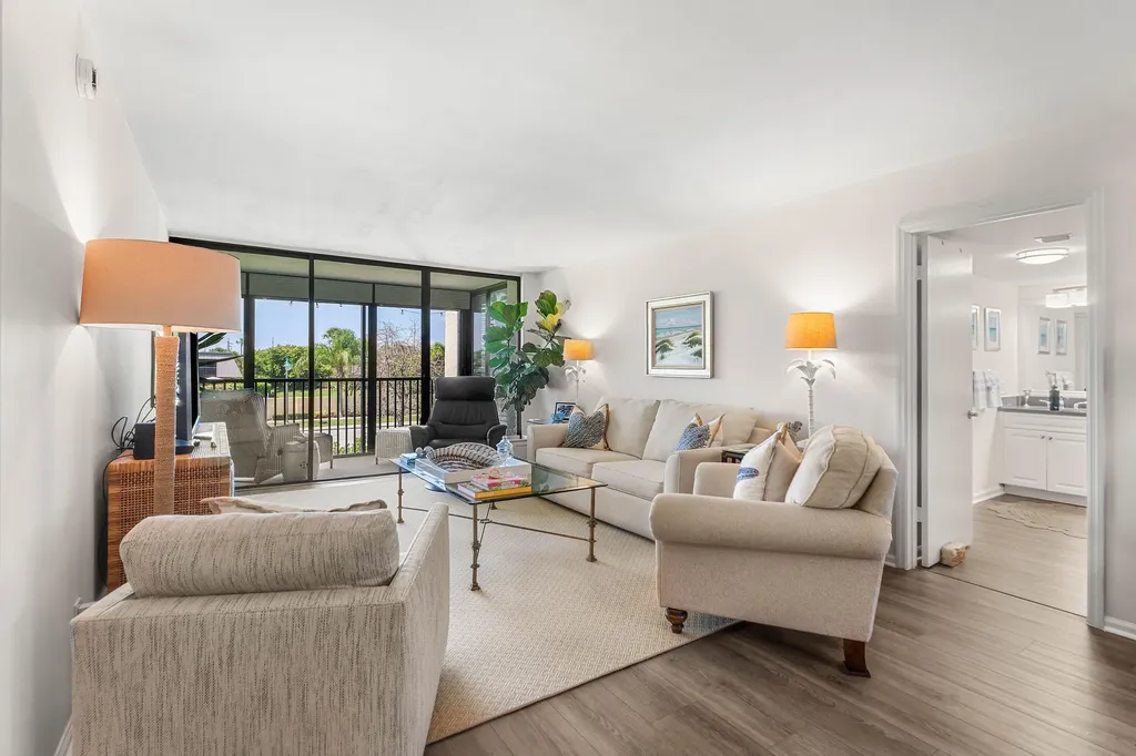 1605 S Us Highway 1 Jupiter FL 33477