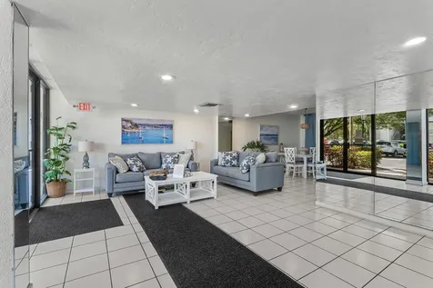 1605 S Us Highway 1 Jupiter FL 33477