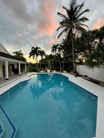 10791 SW 10th Place Davie FL 33324