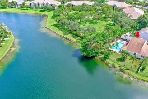 10791 SW 10th Place Davie FL 33324