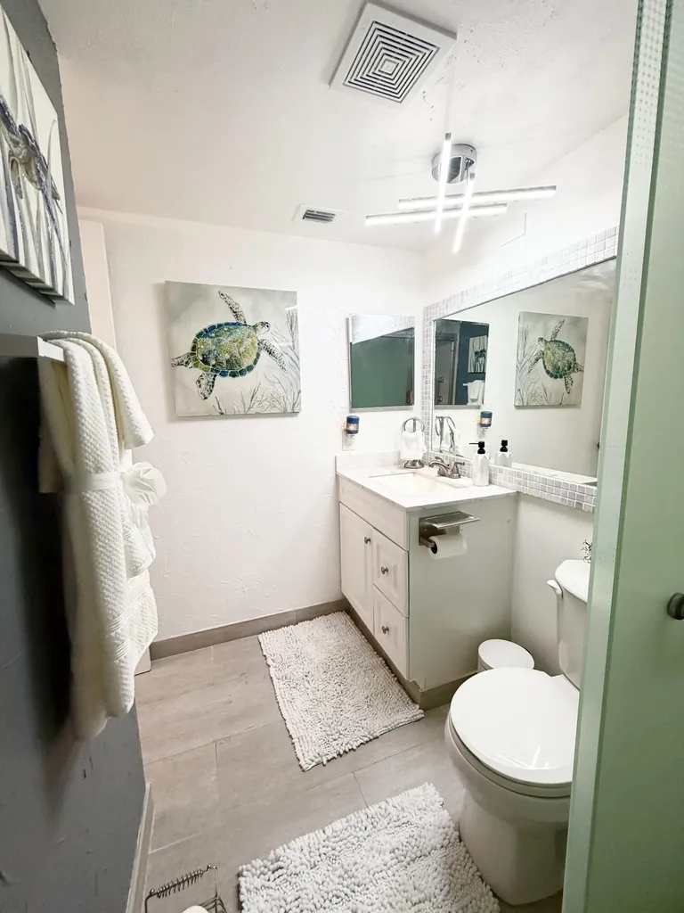 301 Knotty Pine Circle Greenacres FL 33463