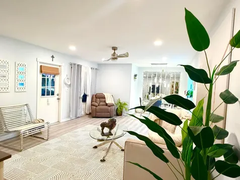 301 Knotty Pine Circle Greenacres FL 33463