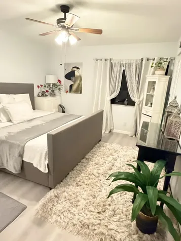 301 Knotty Pine Circle Greenacres FL 33463
