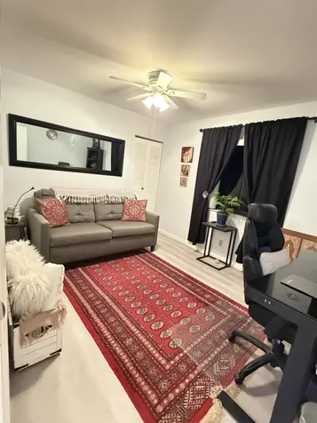 301 Knotty Pine Circle Greenacres FL 33463