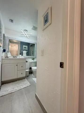 301 Knotty Pine Circle Greenacres FL 33463