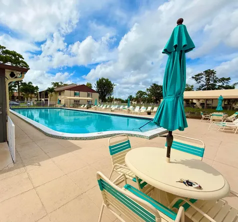 301 Knotty Pine Circle Greenacres FL 33463