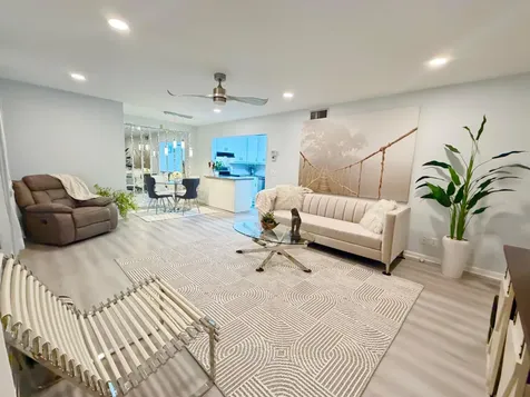 301 Knotty Pine Circle Greenacres FL 33463