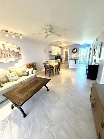 1116 Lake Terrace Boynton Beach FL 33426