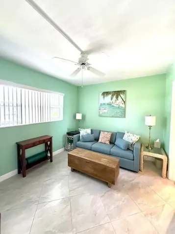 1116 Lake Terrace Boynton Beach FL 33426