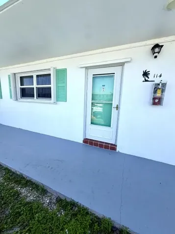 1116 Lake Terrace Boynton Beach FL 33426