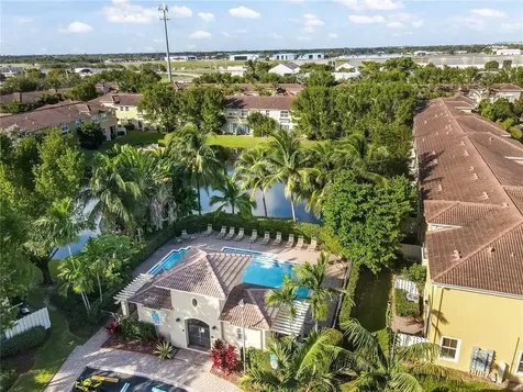 2851 W Prospect Road Tamarac FL 33309
