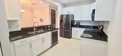 2851 W Prospect Road Tamarac FL 33309